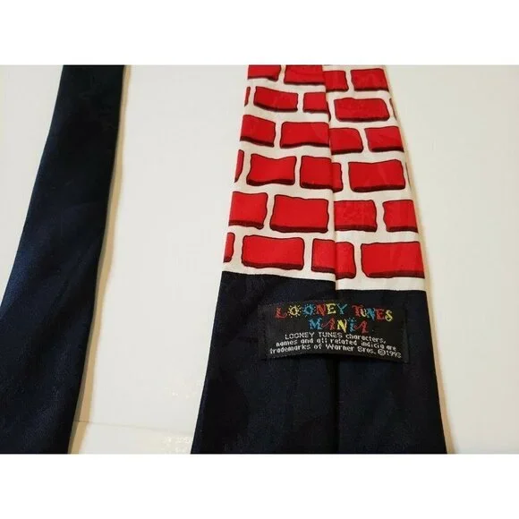 The Looney Tunes Posse 90s Vintage Necktie Tie - Picture 7 of 7